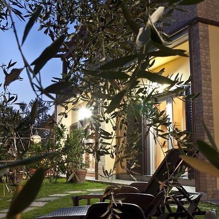 L'Ortobio Villa Sarzana Luaran gambar