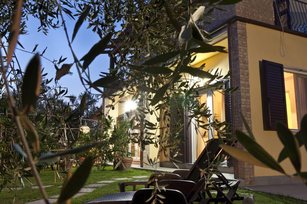 L'Ortobio Villa Sarzana Luaran gambar
